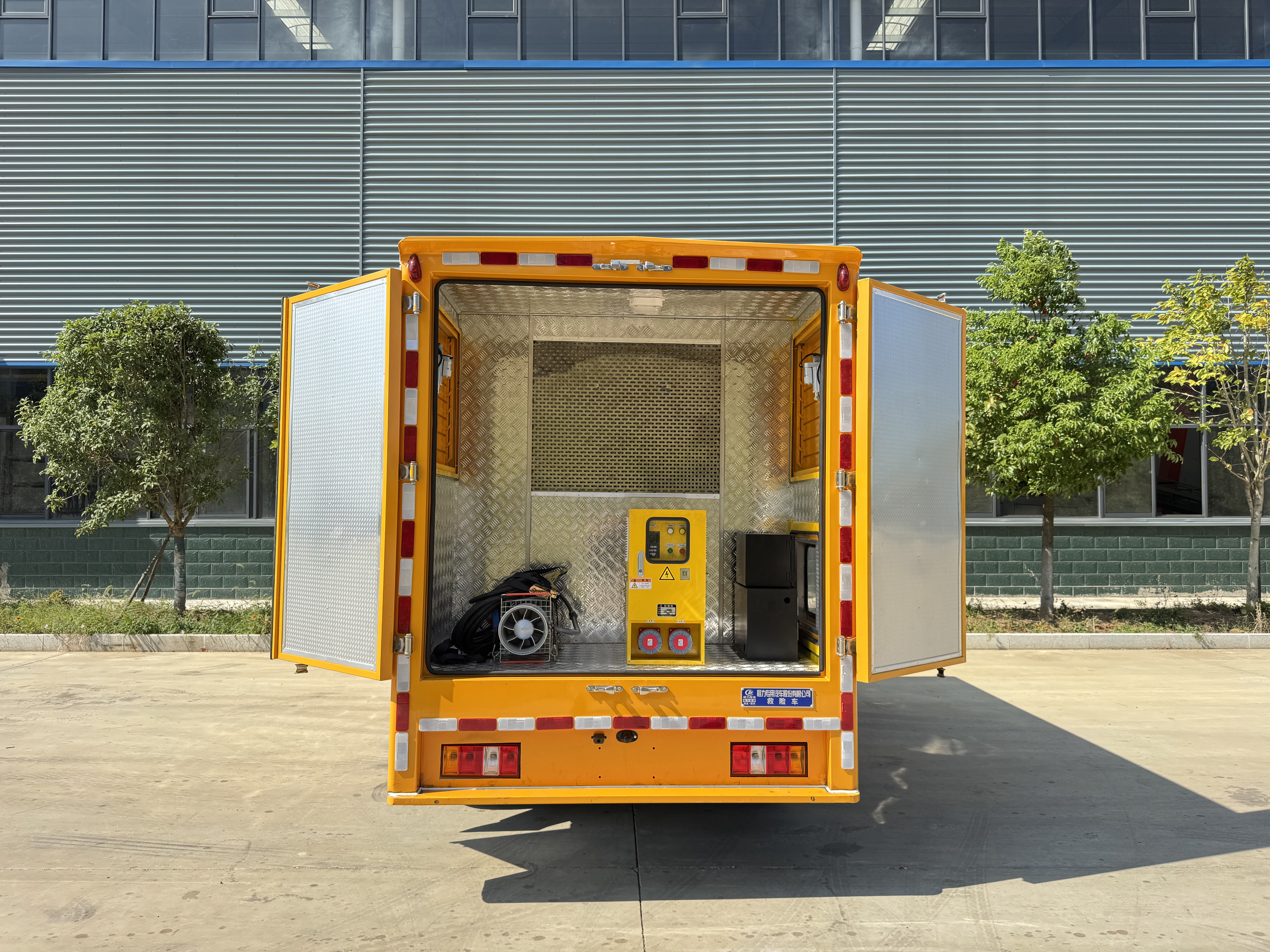 江铃顺达 50KW 电源车